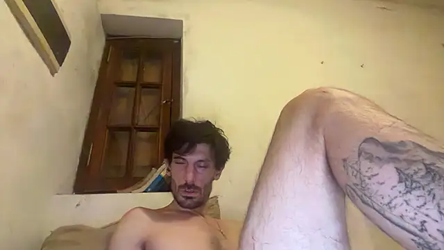 Snapshot of nicolaaaaas chatting on 02-25-26, 09:20 nicolaaaaas online show from 02-25-26, 09:20