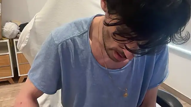 nicolaaaaas online show from 10-30-25, 01:20