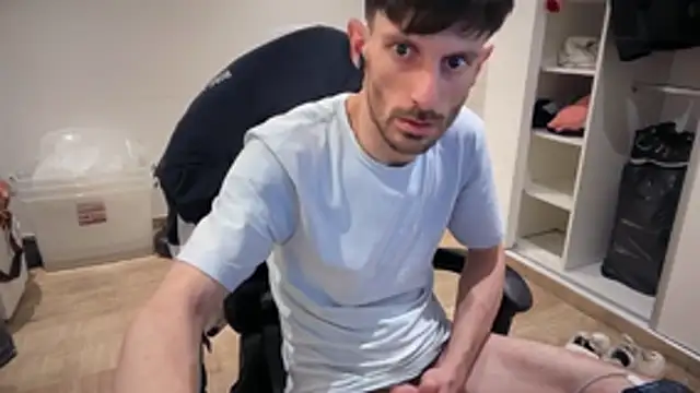 nicolaaaaas online show from 11-16-25, 07:57