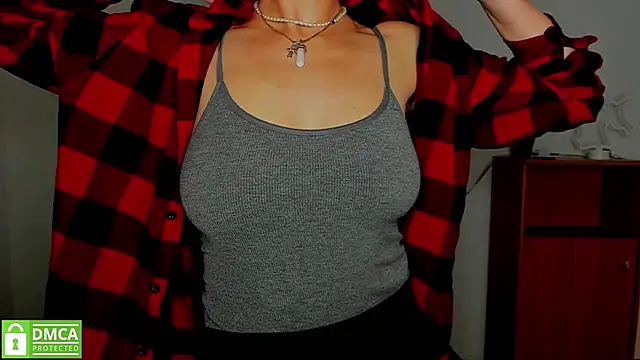 annakillianox online show from 10-10-25, 05:30
