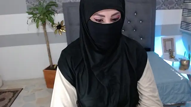 Snapshot of Jalima_sabag chatting on 11-04-25, 12:42 Jalima sabag online show from 11-04-25, 12:42