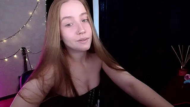 Snapshot of SindiWatsoon chatting on 07-15-26, 01:07 SindiWatsoon online show from 07-15-26, 01:07
