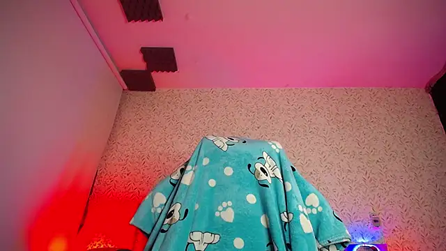 luly pink online show from 05-05-26, 03:31