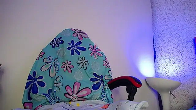 luly pink online show from 03-21-26, 03:41