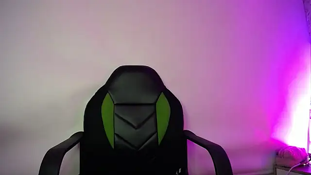 luly pink online show from 09-11-25, 03:50