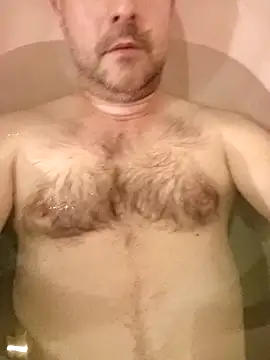 Snapshot of soulfuck92 chatting on 11-10-25, 08:03 soulfuck92 online show from 11-10-25, 08:03