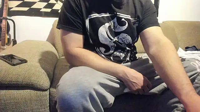 Snapshot of soulfuck92 chatting on 12-16-25, 02:16 soulfuck92 online show from 12-16-25, 02:16