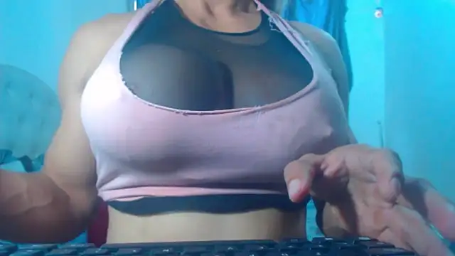 Snapshot of DanielaMuscleTS chatting on 03-03-26, 06:37 DanielaMuscleTS online show from 03-03-26, 06:37