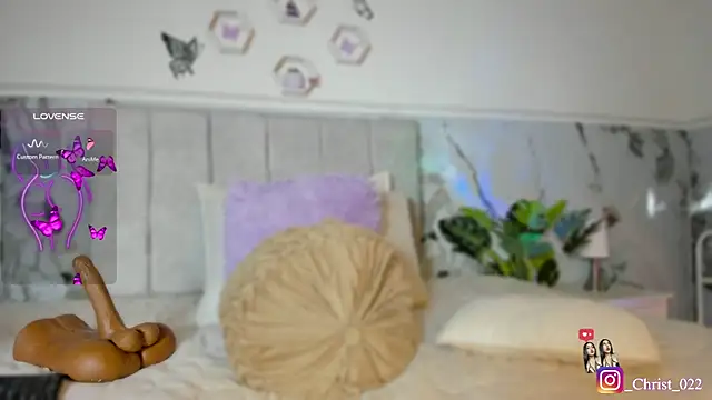 christal cutee online show from 11-05-25, 03:53