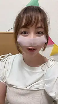 Snapshot of A33-asami chatting on 05-27-26, 09:27 A33-asami online show from 05-27-26, 09:27