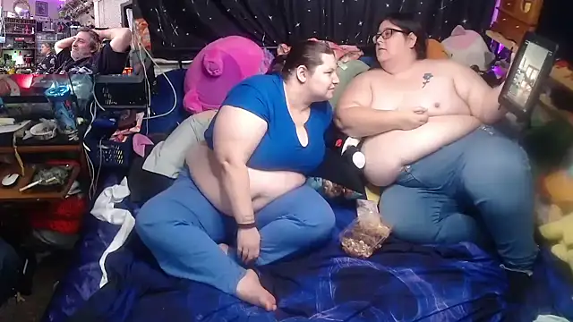 yoursexything79 online show from 12-17-25, 01:43