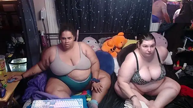 Snapshot of yoursexything79 chatting on 10-03-25, 12:03 yoursexything79 online show from 10-03-25, 12:03