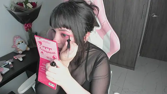 Snapshot of _hikaru_arimura chatting on 02-24-26, 02:01 hikaru arimura online show from 02-24-26, 02:01