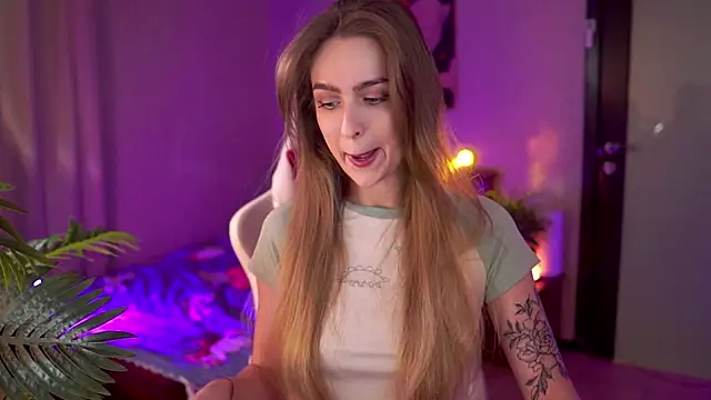 Kamila icee online show from 02-15-26, 08:30