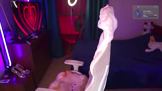 Kamila icee online show from 11-15-25, 11:53