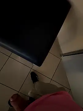 onbifeet online show from 03-11-26, 04:01