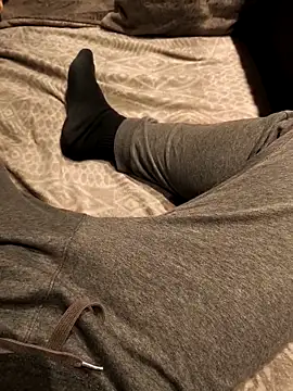 onbifeet online show from 12-18-25, 07:50