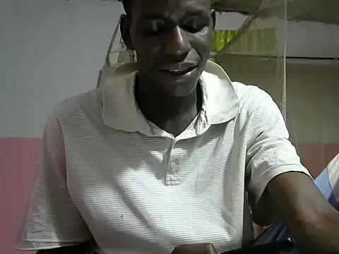 Bigras0011 online show from 09-29-25, 02:55