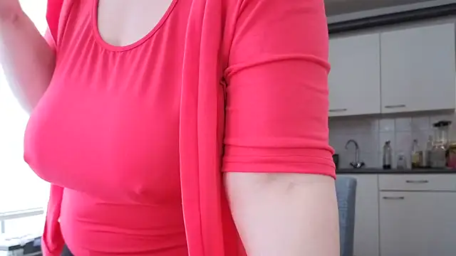 MilfGina online show from 02-12-26, 09:42