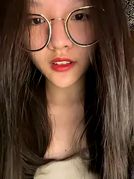 Krixxi22 online show from 10-01-25, 02:32