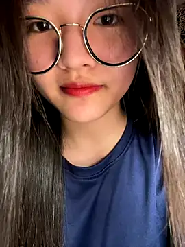 Krixxi22 online show from 11-30-25, 02:40