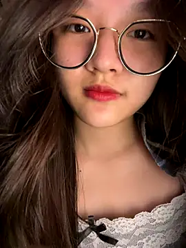 Krixxi22 online show from 09-27-25, 02:12