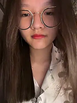 Krixxi22 online show from 09-28-25, 02:35