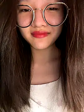 Krixxi22 online show from 10-08-25, 02:07