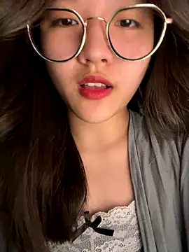 Krixxi22 online show from 09-17-25, 02:19