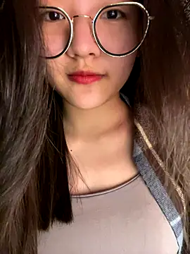 Krixxi22 online show from 09-25-25, 02:34