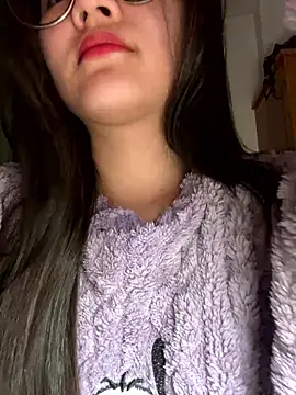 Krixxi22 online show from 01-13-26, 04:55