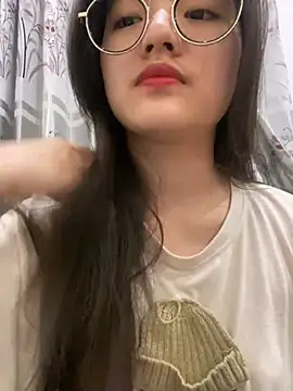 Krixxi22 online show from 03-16-25, 03:28