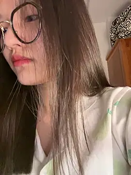 Krixxi22 online show from 09-10-25, 02:16