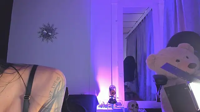 sam carsonx online show from 11-11-25, 08:36