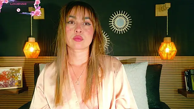 AnnaVictoria   online show from 03-27-26, 03:26