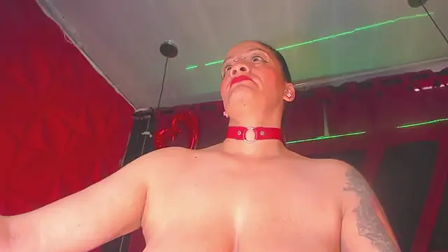 Taylor-hardcore online show from 11-26-25, 02:39