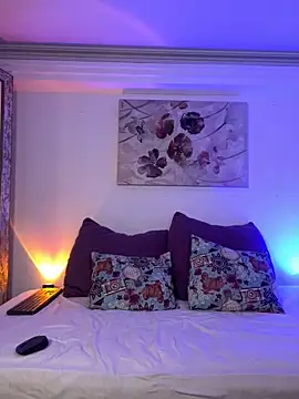 rubi star online show from 10-16-25, 04:59