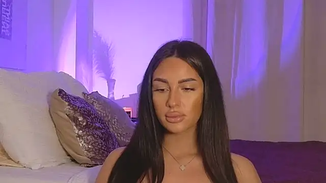 LuanaDess online show from 03-21-26, 12:45