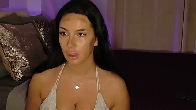 LuanaDess online show from 02-27-26, 05:13