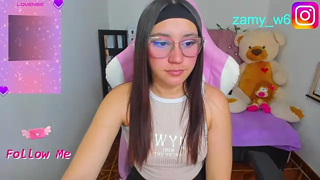 Snapshot of karla_cute01 chatting on 04-26-26, 05:16 karla cute01 online show from 04-26-26, 05:16
