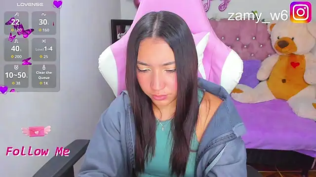 Snapshot of karla_cute01 chatting on 02-03-26, 06:22 karla cute01 online show from 02-03-26, 06:22