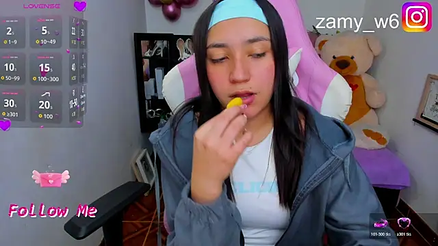 karla cute01 online show from 11-26-25, 06:24