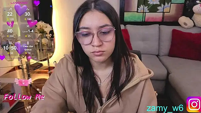 Snapshot of karla_cute01 chatting on 07-10-26, 06:35 karla cute01 online show from 07-10-26, 06:35