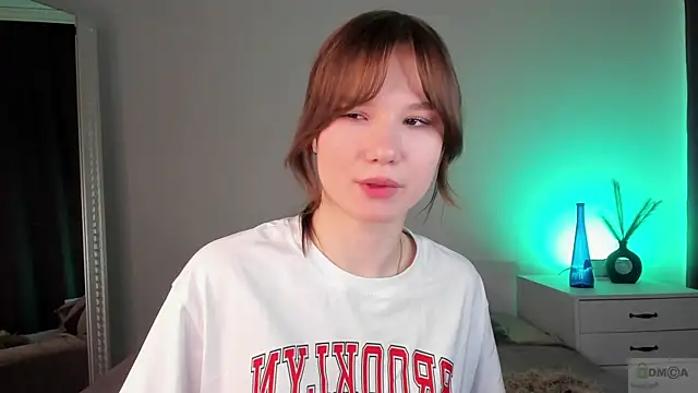 Snapshot of hey_tyanka chatting on 02-11-25, 09:25 hey tyanka online show from 02-11-25, 09:25
