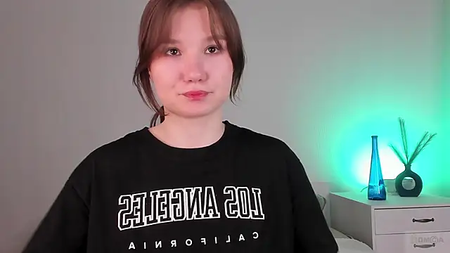 Snapshot of hey_tyanka chatting on 02-16-25, 12:41 hey tyanka online show from 02-16-25, 12:41