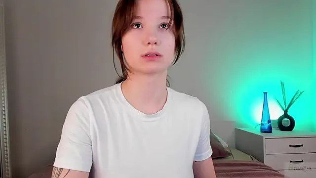 Snapshot of hey_tyanka chatting on 02-19-25, 09:36 hey tyanka online show from 02-19-25, 09:36