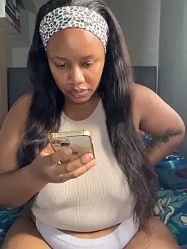 MimiCurves online show from 02-15-26, 11:42