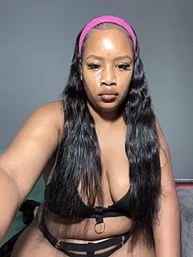 MimiCurves online show from 11-08-25, 07:23