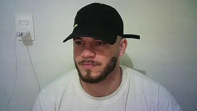 Snapshot of Dedel199 chatting on 09-24-25, 01:13 Dedel199 online show from 09-24-25, 01:13
