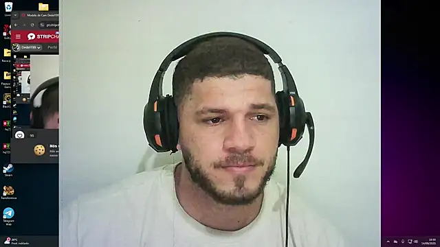 Snapshot of Dedel199 chatting on 09-14-25, 01:33 Dedel199 online show from 09-14-25, 01:33